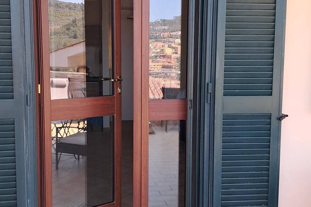 Ganze Wohnung, Apartment with a view in Porto Santo Stefano in Porto Santo Stefano, Grosseto Provinz