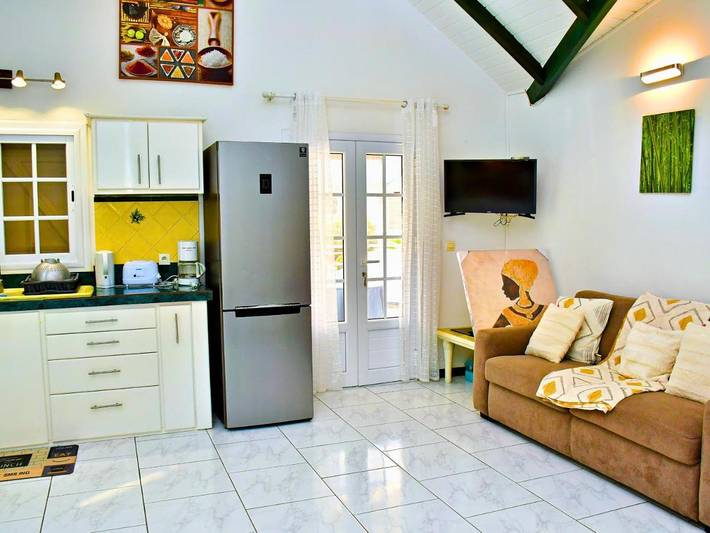 Gîte pour 6 personnes, avec piscine et jardin dans Plage de la Caravelle - 2