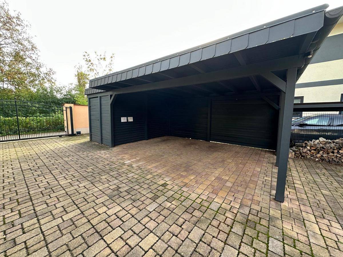 Stadtvilla in Leipzig 7 Personen 3 Schlafzimmer 2 Bäder Garten und Terrasse zentral gelegen Messe Innenstadt Seen in Leipzig, Leipzig und Umgebung
