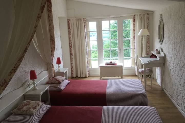 Location de vacances pour 4 personnes, avec jardin et terrasse, animaux acceptés à Le Buisson-de-Cadouin - 4