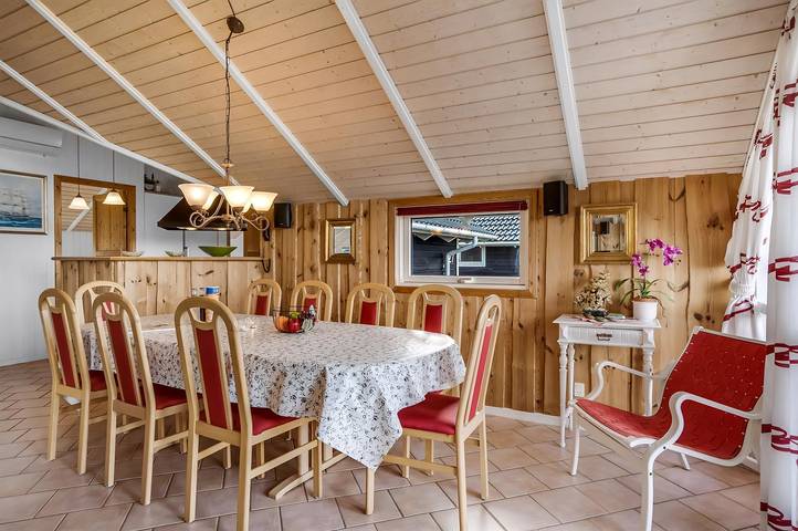 Ferienhaus für 8 Personen, mit Whirlpool und Terrasse sowie Sauna in Løkken - 3