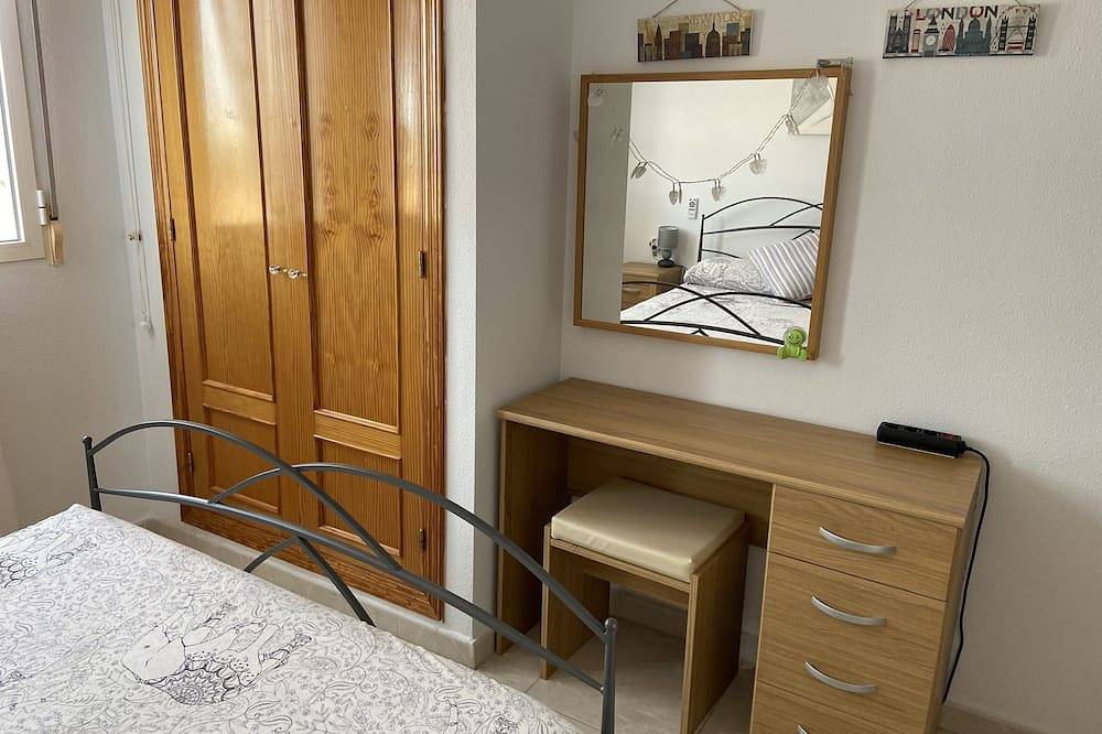 Hel lägenhet, Lovely apartment in playa flamenca near Saturday market in Playa Flamenca, Orihuela