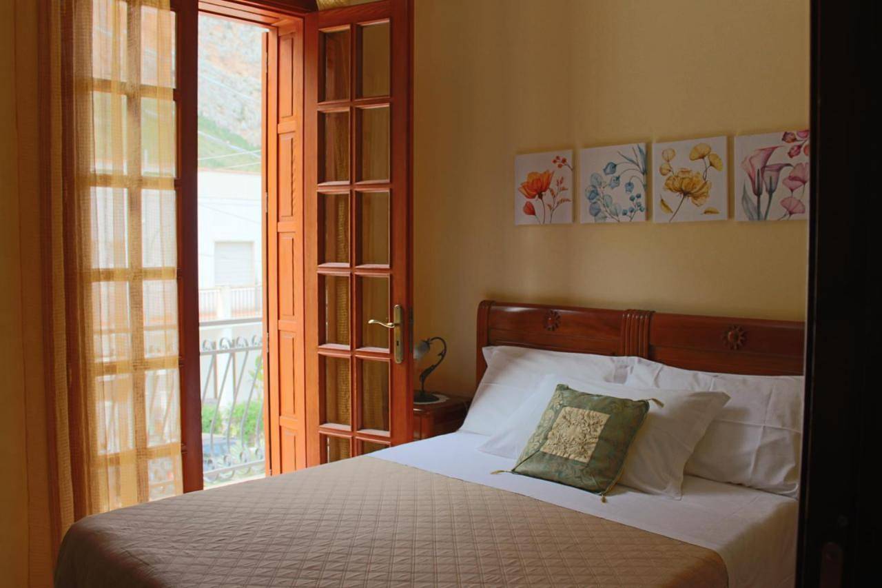 Small Double Room in Macari, San Vito Lo Capo