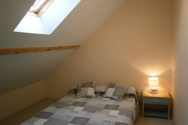 Gîte pour 5 personnes, avec jardin à Sennecey-le-Grand - 3