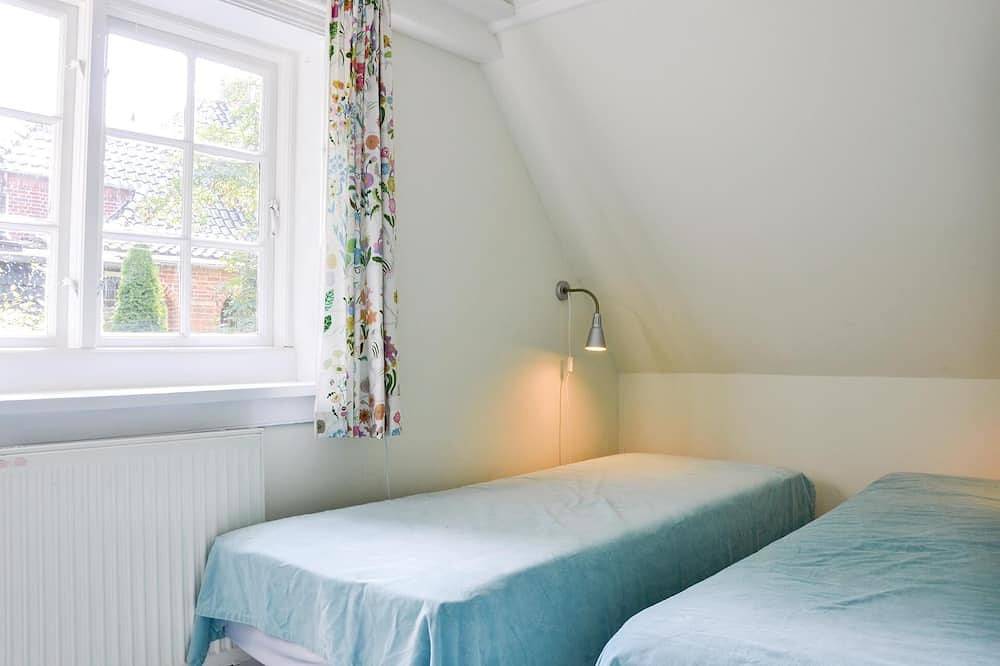 Schönes 2-Zimmer-Haus in Hornbæk in Hornbæk, Kattegat Küste