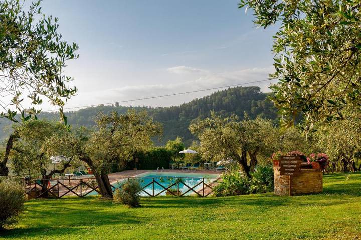 Casa vacanza per 7 persone, con panorama e piscina per bambini nonché piscina e giardino - 1