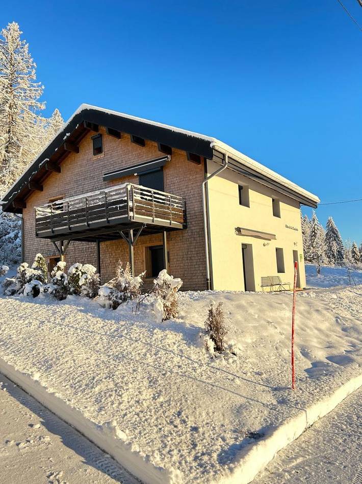 Gîte pour 7 personnes, avec jardin et terrasse, animaux acceptés à Morbier - 4