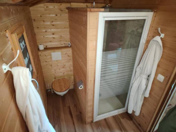 Location de vacances pour 4 personnes, avec Balcon et Jacuzzi ainsi que Terrasse et Sauna dans Lasse - 2