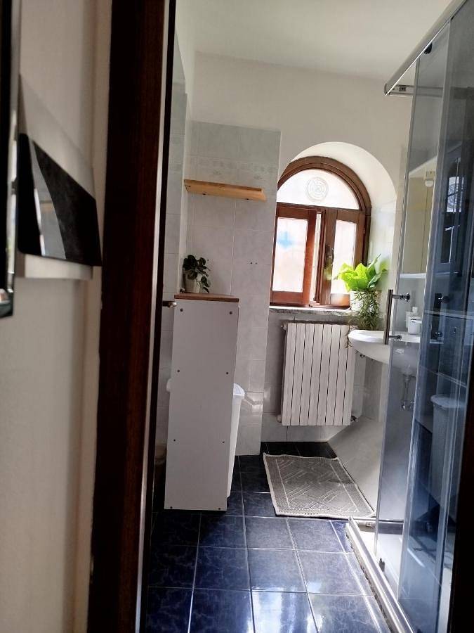 Gîte pour 4 personnes, avec vue à Varallo - 3