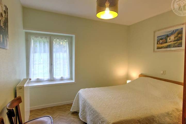 Gîte pour 4 personnes, avec terrasse, animaux acceptés à Saint-Didier-sur-Rochefort - 2