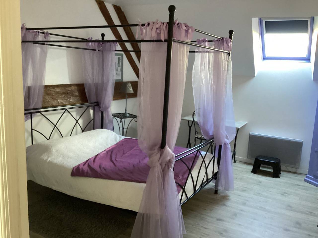Chambres d'hôtes "La Grange" - Chambre Iris in Nohant-Vic, Région de La Châtre