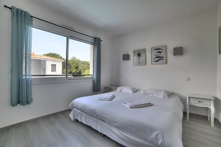 Neues Angebot - Luxusvilla mit Klimaanlage, Whirlpool und Pool in einer Wohnanlage mit Tennis in Saint-Augustin, Côte de Beauté