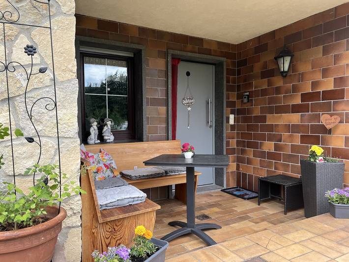 Ferienwohnung für 4 Personen, mit Balkon/Terrasse und Balkon sowie Sauna im Weimarer Land - 2