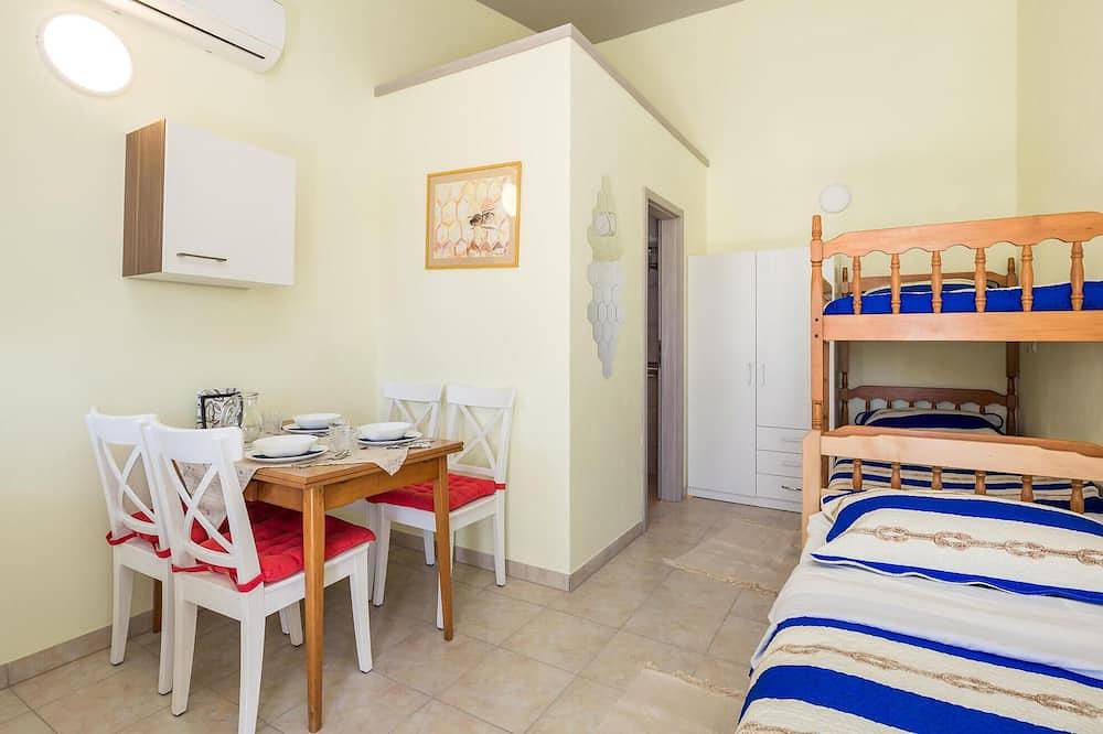 Appartamento intero, Accogliente appartamento a Kosljun con. in Pag Città, Pag