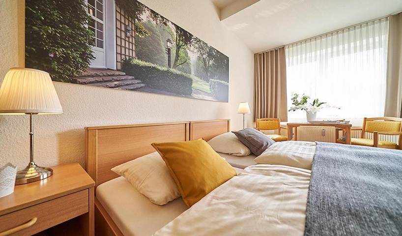 Ferienwohnung für 2 Personen, mit Ausblick und Garten in Bad Driburg - 3