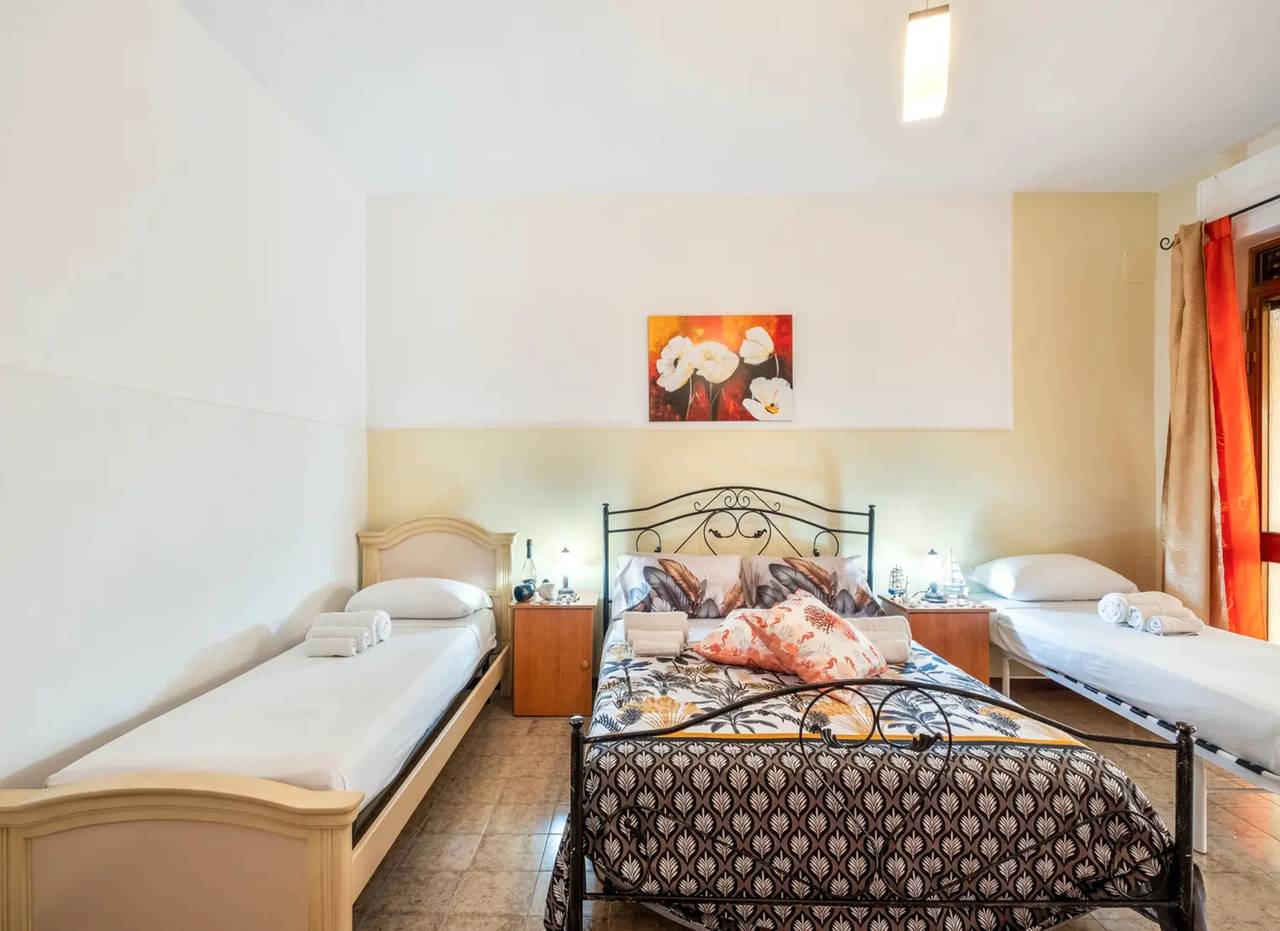 Maison de vacances 'Via Campania 3' avec terrasse privée, jardin et climatisation in Torre Lapillo, Golfe de Tarente