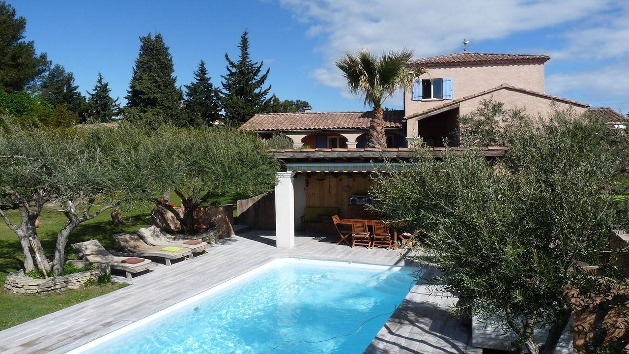 Villa für 6 Personen (150 m²) in Roquemaure in Roquemaure, Nimes und Umgebung