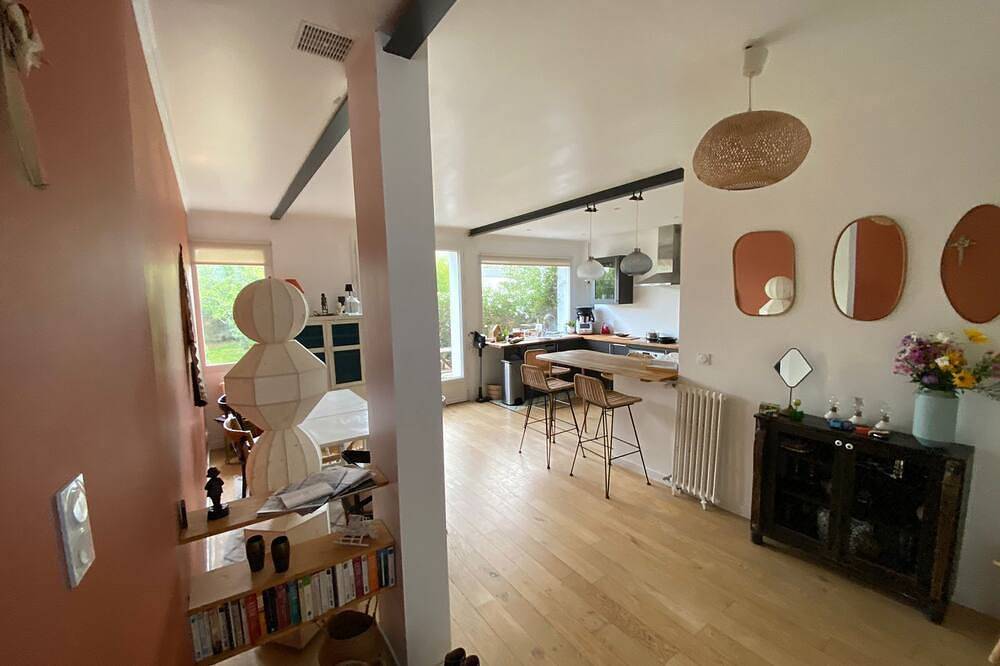 Family Home in Nantes, Nantes region