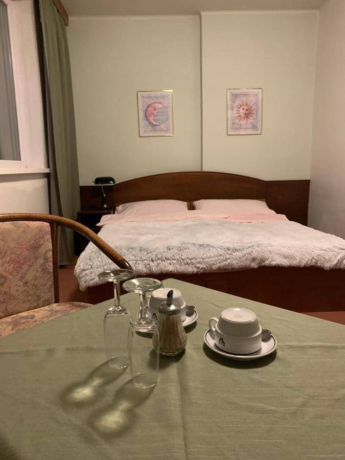 BnB für 2 Personen, mit Ausblick und Garten in Prag - 4