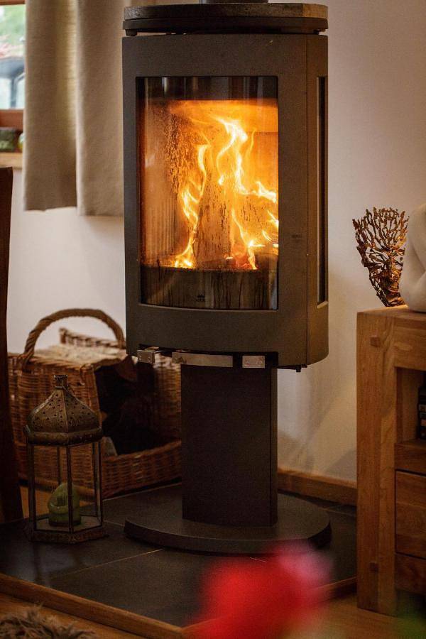 Gîte pour 2 personnes, avec jardin ainsi que vue et balcon à Vallorcine - 2