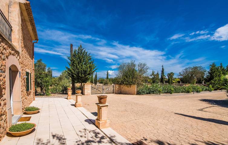 Gemütliche Wohnung mit Pool und Grill, in der Nähe von Ses Alqueries in Sencelles, Mallorca Inselmitte