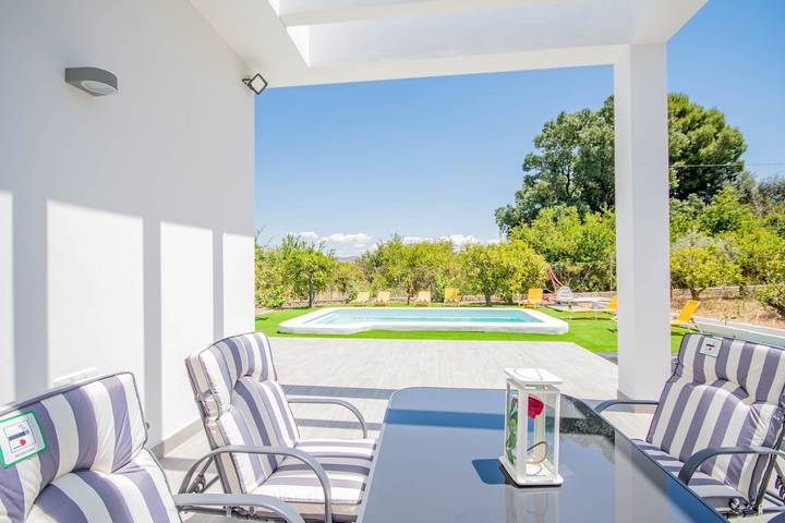 Villa für 6 Personen, mit Garten und Terrasse in Andalusien - 4