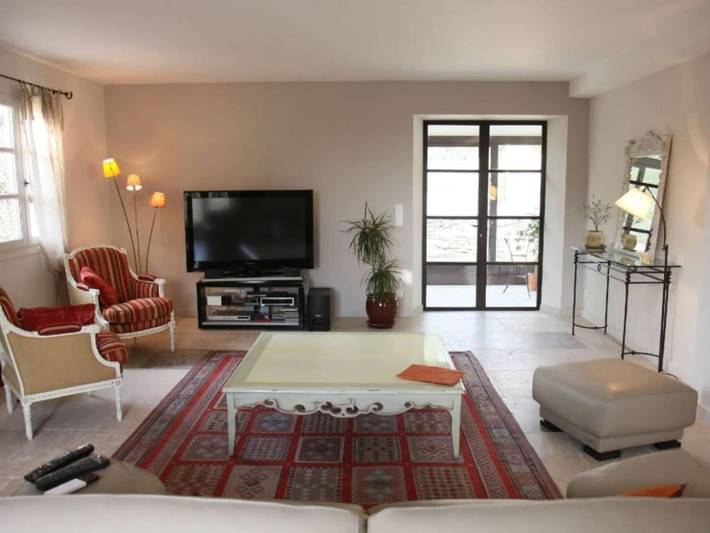 Gîte pour 8 personnes, avec jardin à Cabrières-d'Avignon - 3