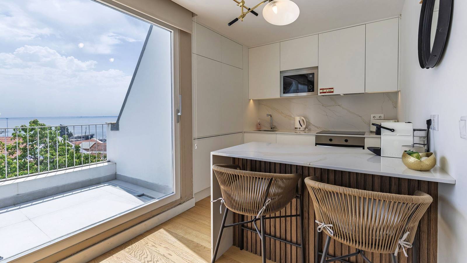 Ganze Wohnung, Ferienwohnung für 4 Personen mit Balkon in Sé, Santa Maria Maior