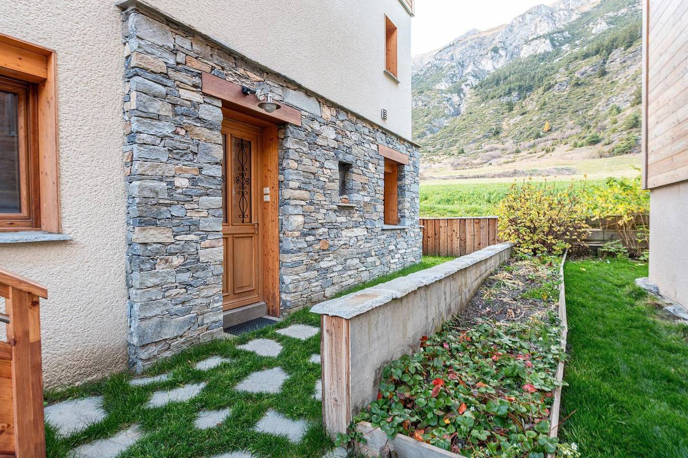 Le Mollaret in Lanslevillard, Saint-Jean-de-Maurienne region