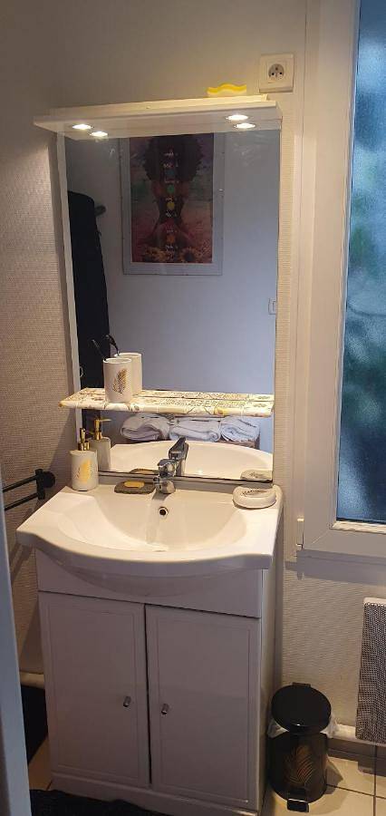 Gîte pour 2 personnes, avec vue à Bassens - 2