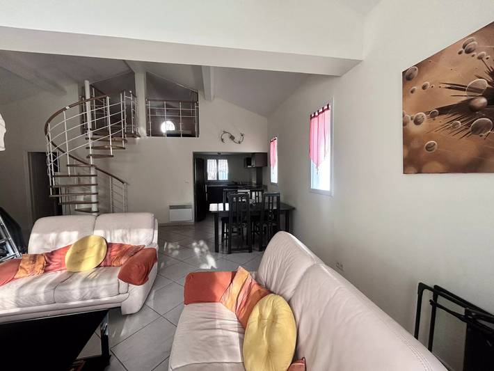 Location de vacances pour 4 personnes, avec vue et jardin dans Port de Sanary sur Mer - 4