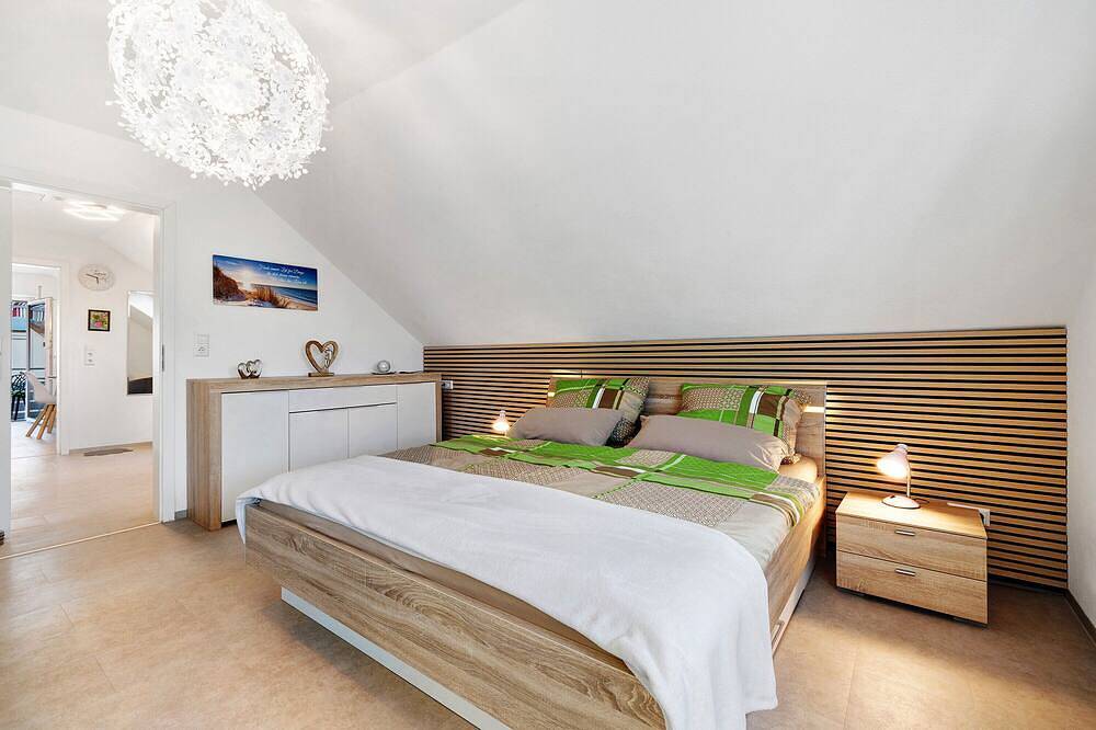 Ganze Wohnung, Ferienwohnung Rosengarten mit Balkon und Wlan in Mössingen, Neckar-Alb