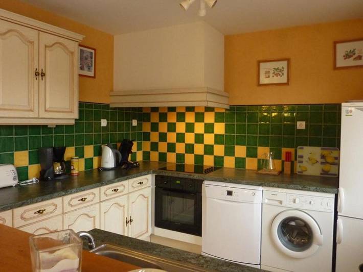 Location de vacances pour 7 personnes, avec terrasse, animaux acceptés dans La Chapelle-Saint-Martin-en-Plaine - 4