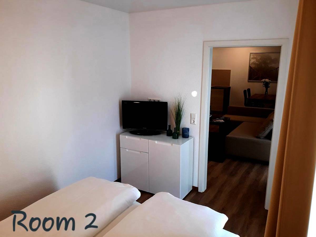 Ganze Wohnung, Two-Bedroom Apartment in Reutlingen, Neckar-Alb