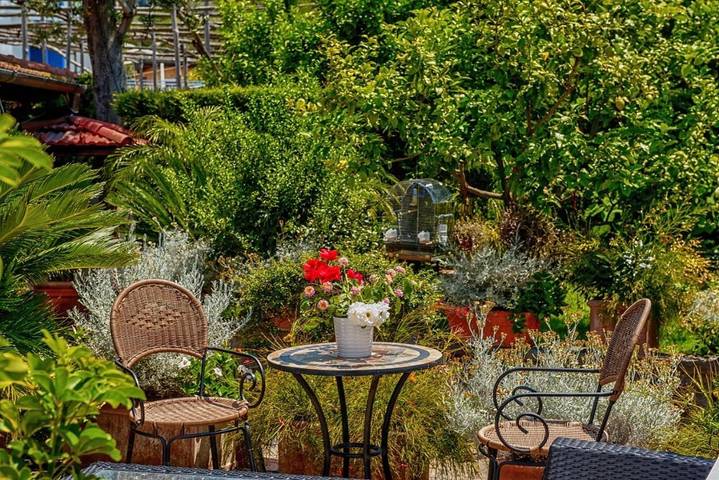 Chambre d’hôte pour 3 personnes, avec vue et terrasse à Sorrento - 4