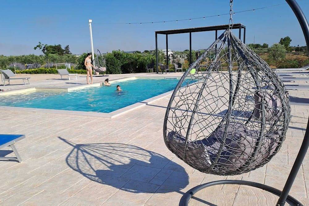 5 minutes from the sea of Gallipoli, Eco Villa with private and independent pool in Alezio, Golfe de Tarente