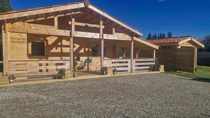 Chalet pour 5 personnes, avec jardin, animaux acceptés dans l' Ariège