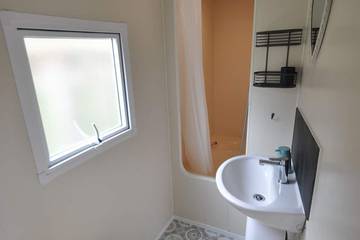 Glamping for 4 People in Ceredigion, Mid-Wales, Photo 4