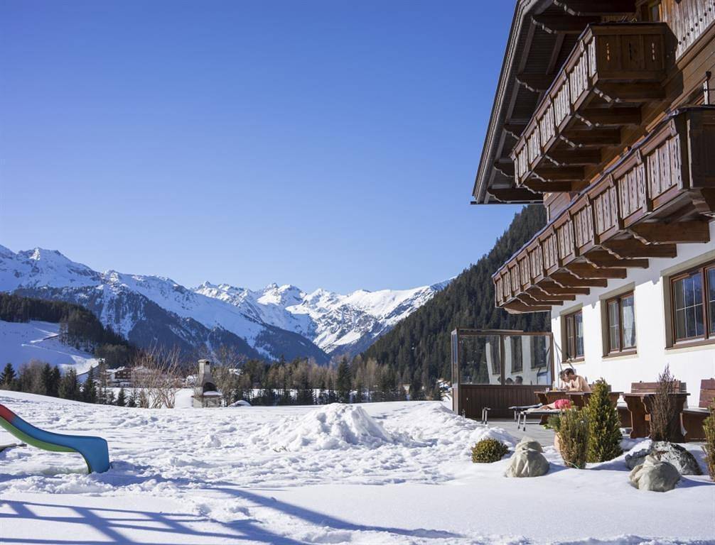 Ganze Ferienwohnung, Dz Panorama in Niederthai, Umhausen