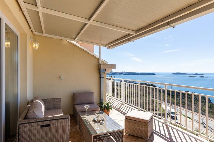 Holiday rental for 4 people, with Ocean view and Balcony in Mlini