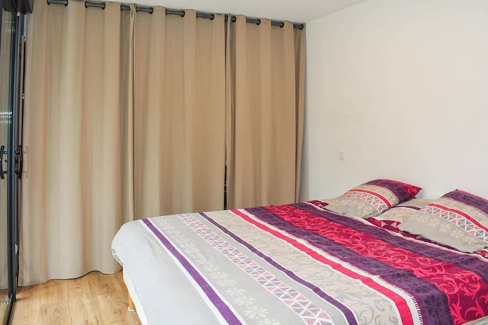Cozy home in Pradines with house sea view in Pradines, Quercy
