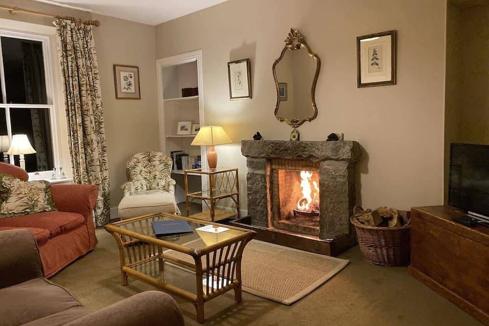 Antlers Cottage in Ballater, Cairngorms National Park