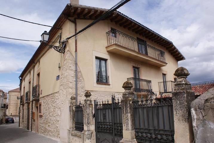 Casa rural para 13 personas en Prádena