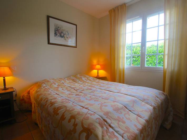 Villa con jardín cerca del hermoso campo de golf in Vasles, Deux-Sèvres