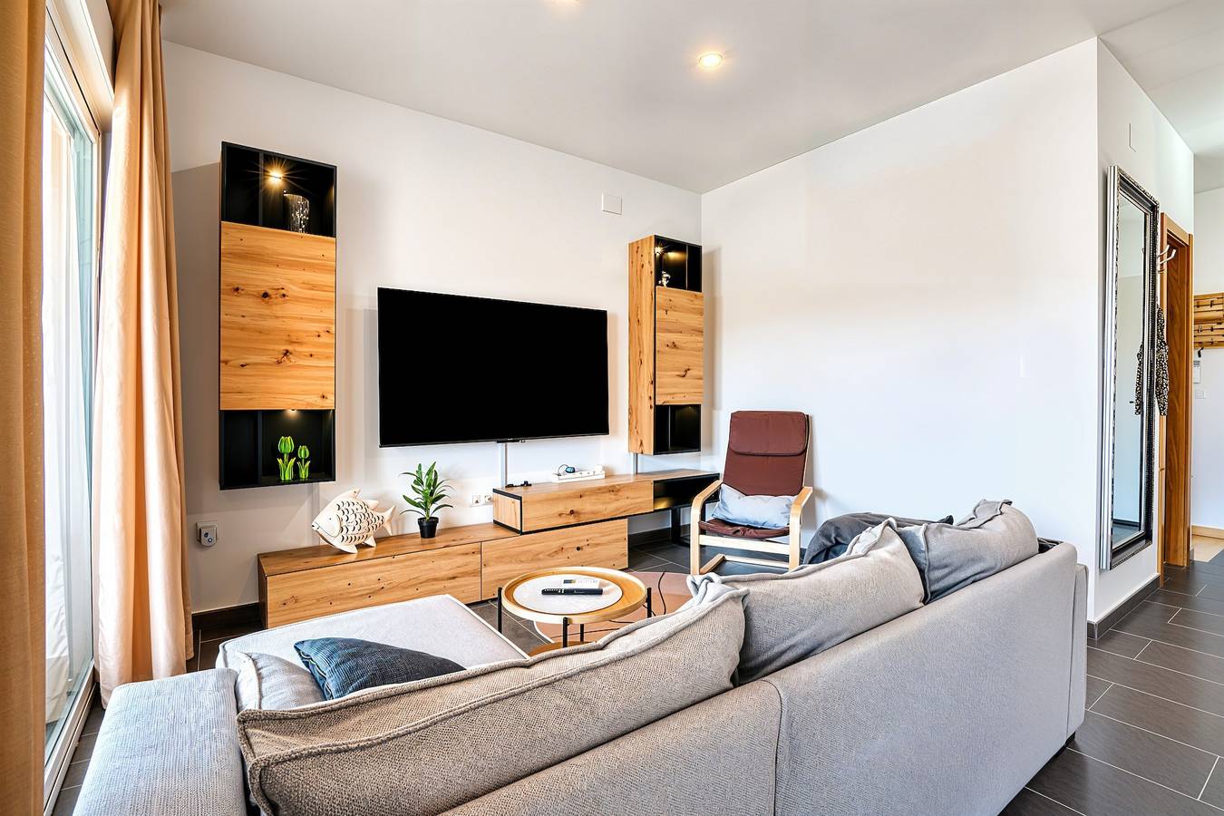 Casa de férias 'Empedrola' com vista para a montanha, piscina partilhada e Wi-Fi in La Empedrola, Calpe