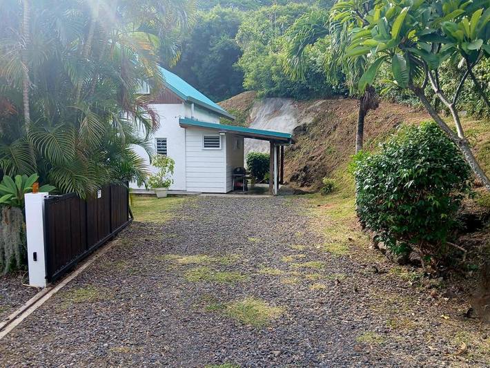 Villa pour 10 personnes, avec piscine ainsi que jardin et vue dans Mo'orea - 3