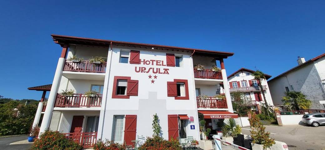 Hôtel pour 3 personnes, avec vue et jardin