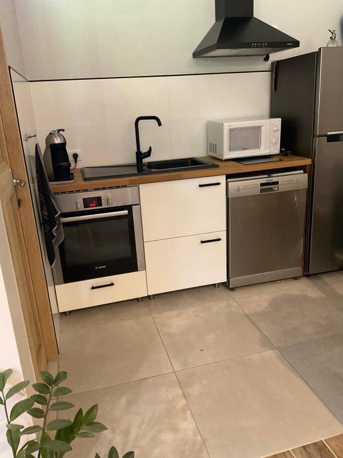 Gîte pour 4 personnes, avec jardin et jacuzzi à Bédarrides - 4
