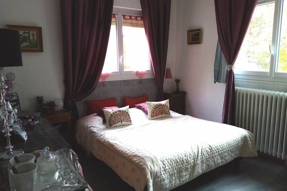 Guest House in Garennes sur Eure at Le Havre de Paix- max 3 people in Garennes-sur-Eure, Región de Évreux