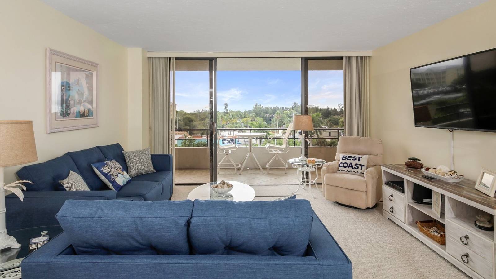 Hel lägenhet, Rent the Perfect 2 Bedroom Apartment on The Anchorage, Siesta Key Apartment 1016 in Siesta Key, Florida, Sarasota County